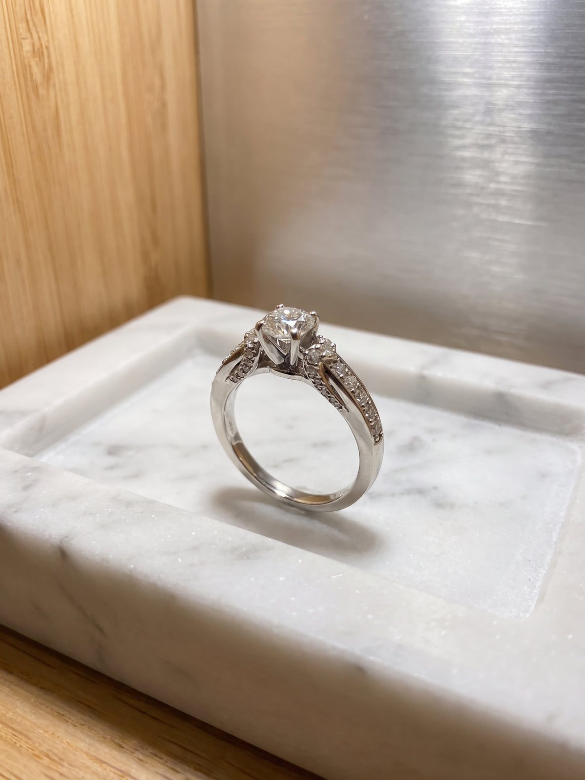 14K 1TCW 1/2 LE VIAN DIA. 699NC