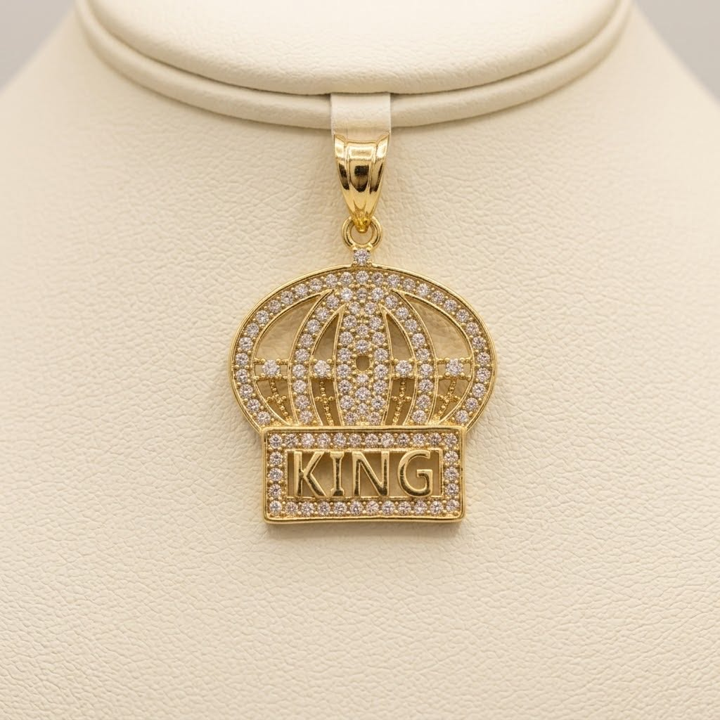 10k Yellow Gold Lab Dia King Pendant