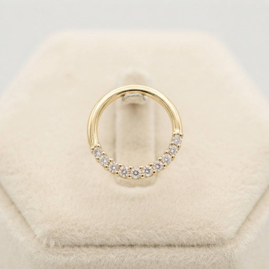 14k Yellow Gold, 9Diamond Circle Pendant